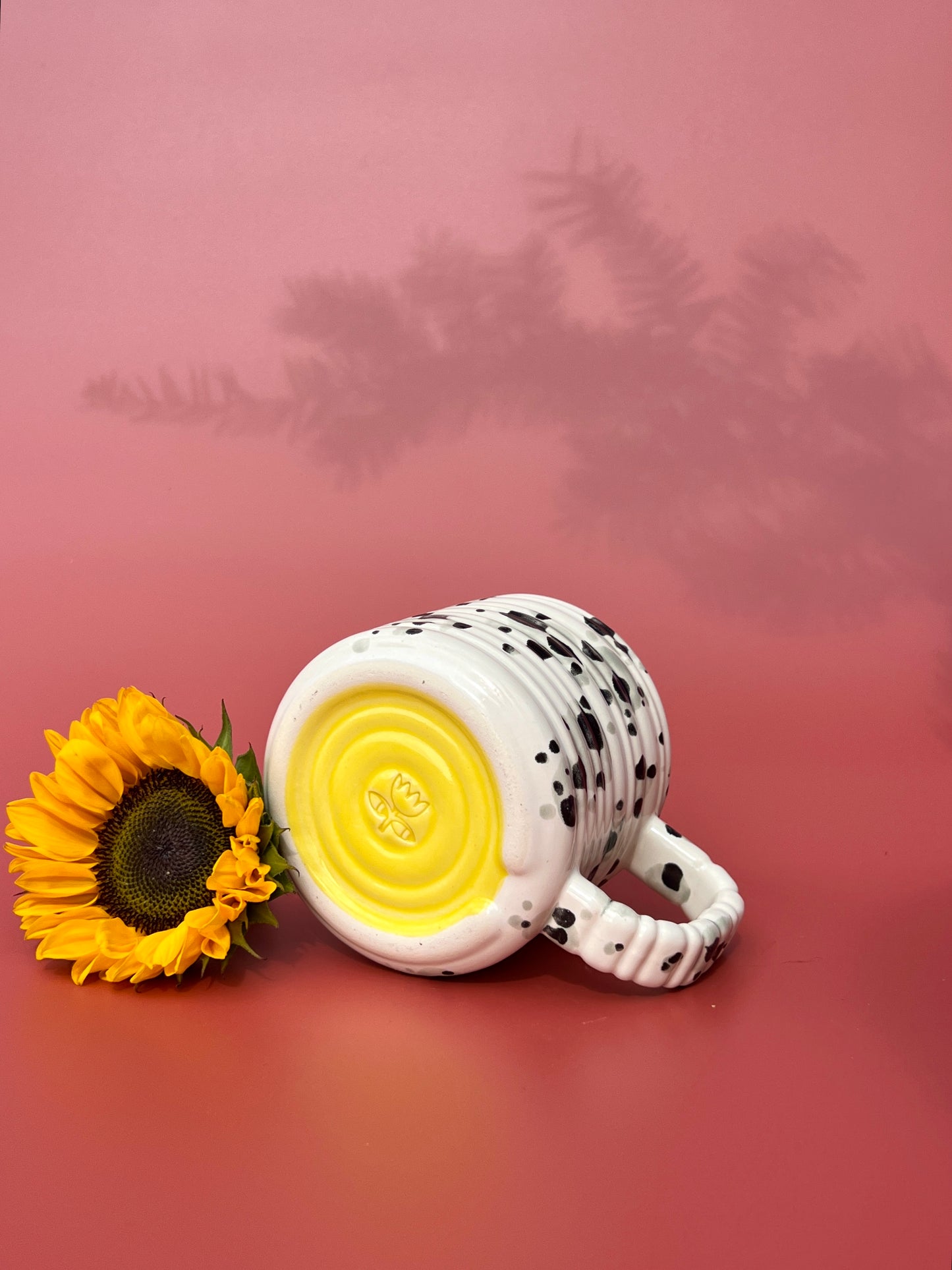 Rizzo Mug with Horizontal Texture in White and Black Splotch