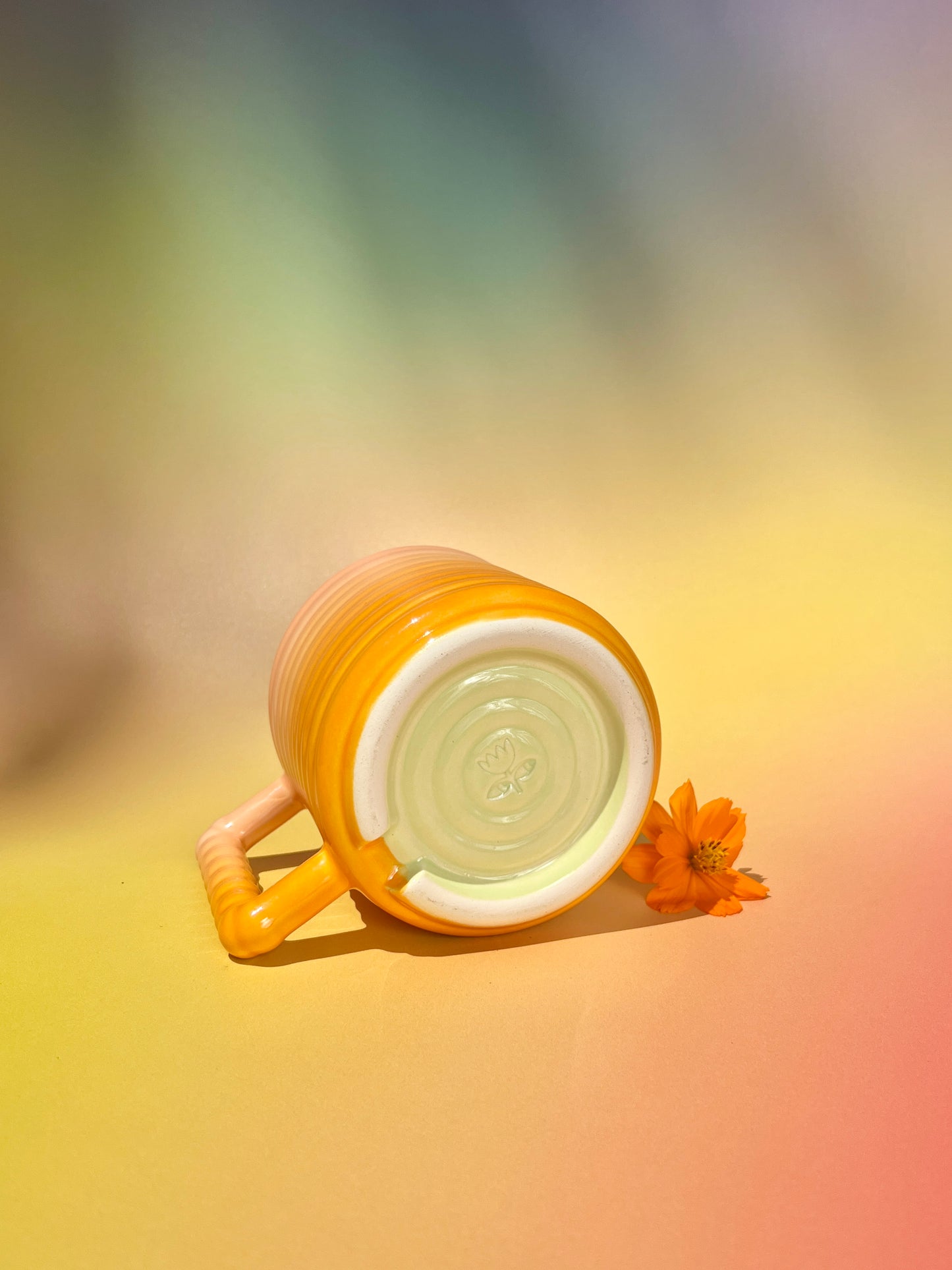 Gozarian Mug with Horizontal Texture in Oranges Fade