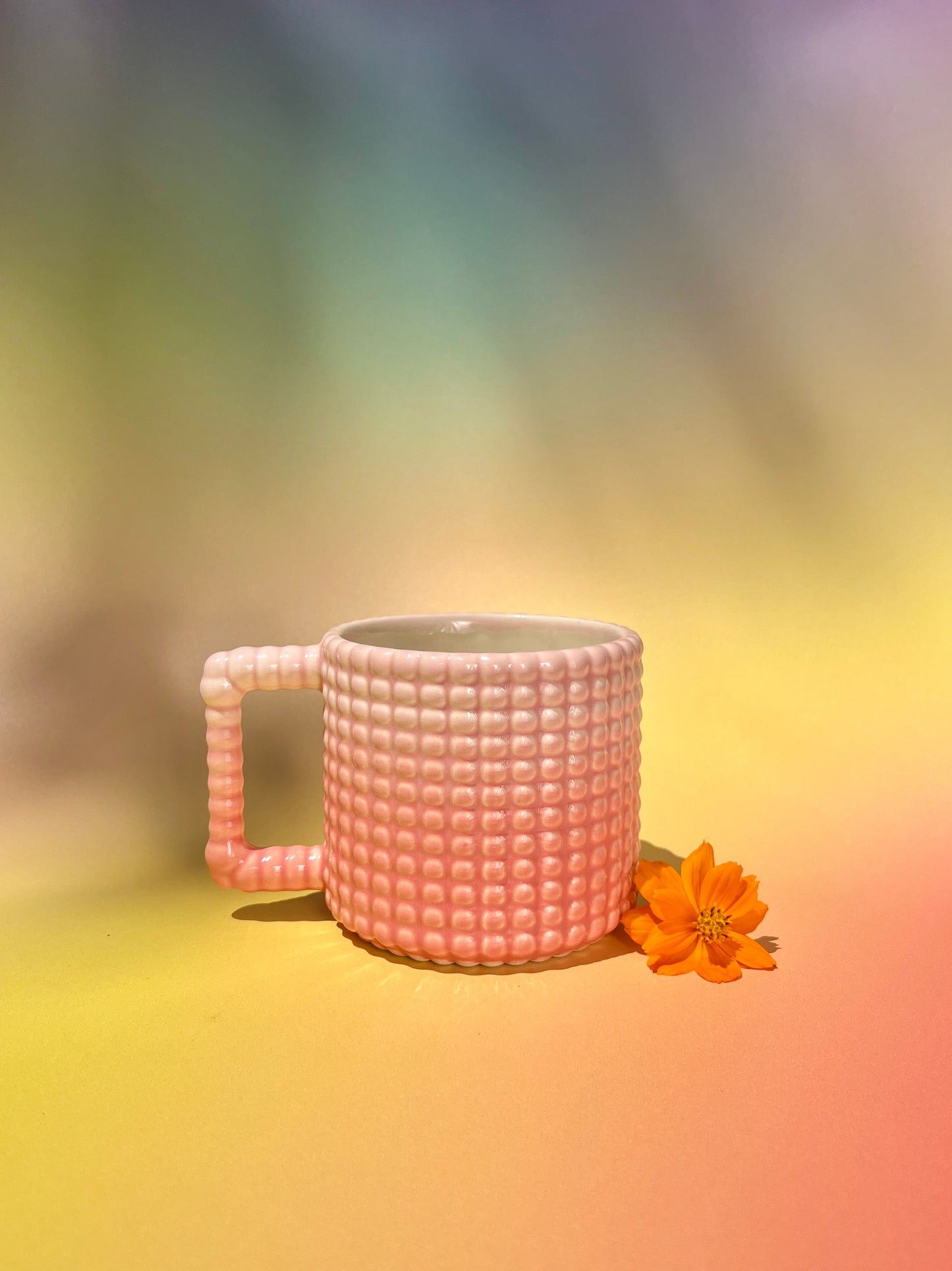 Gozarian Mug with Big Dimple Texture in Pink Fade