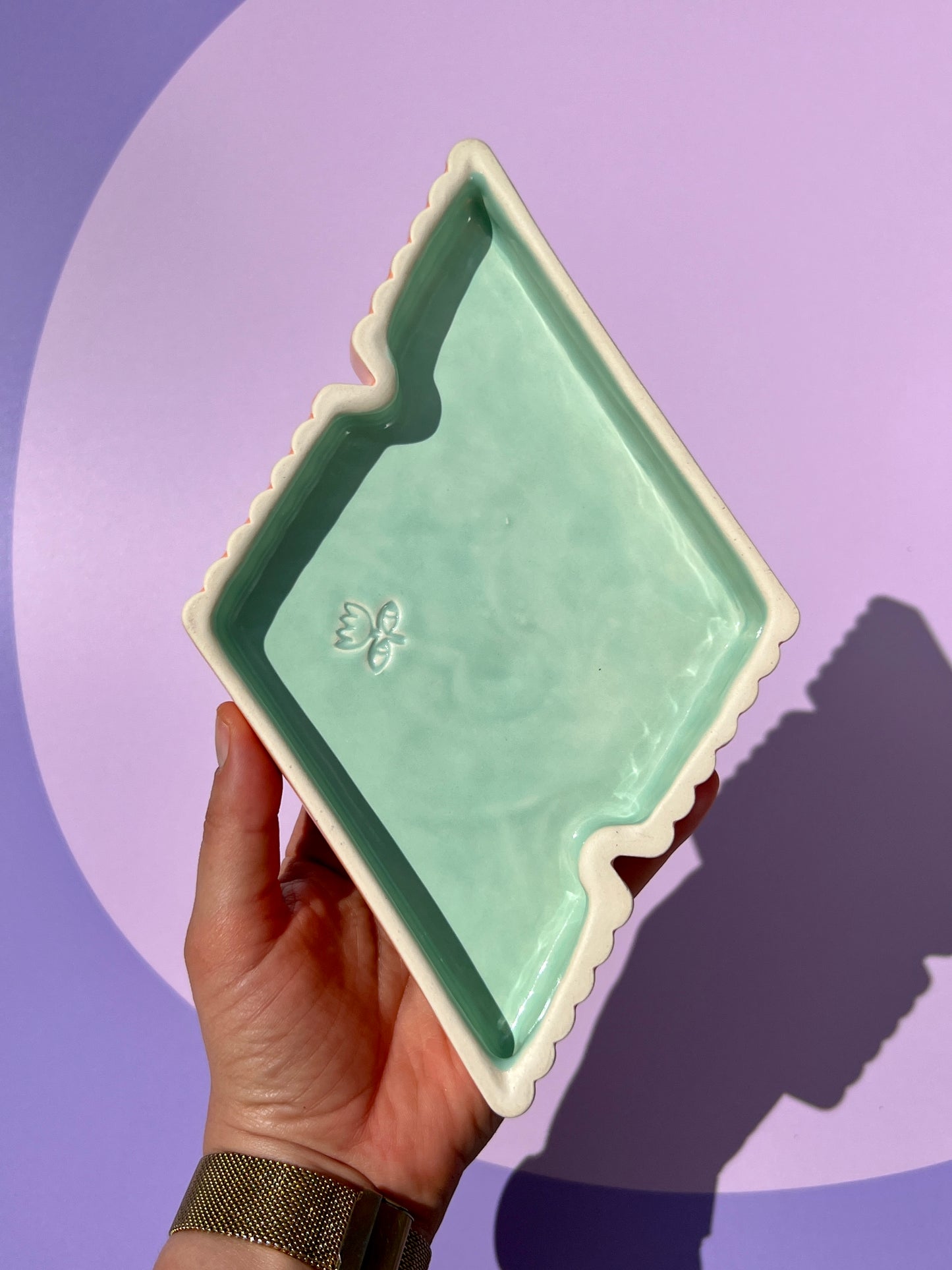 The Coaster in Peach and Aqua