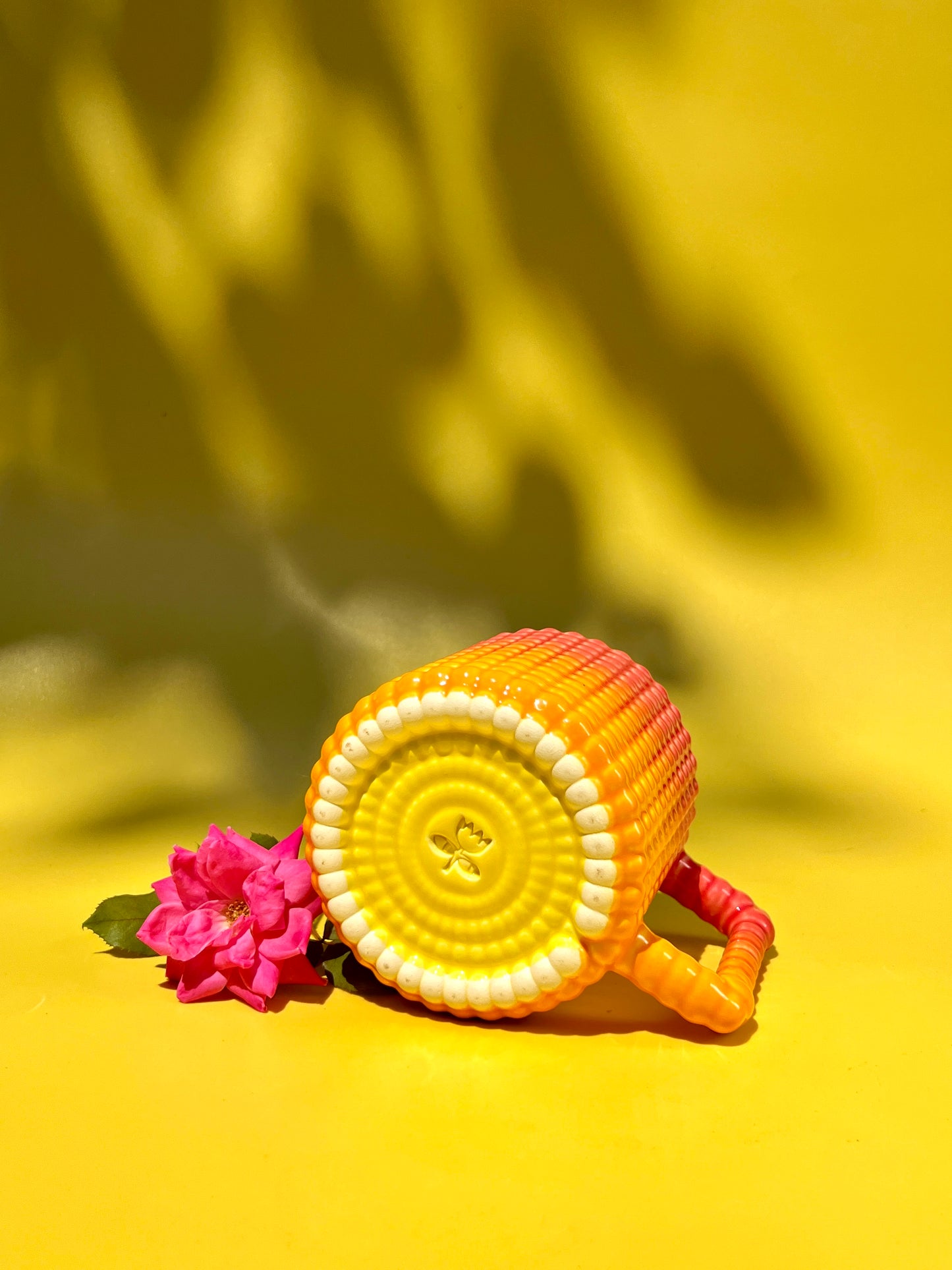 PREORDER Gozarian Mug with Big Dimple Texture in Fruit Punch Fade