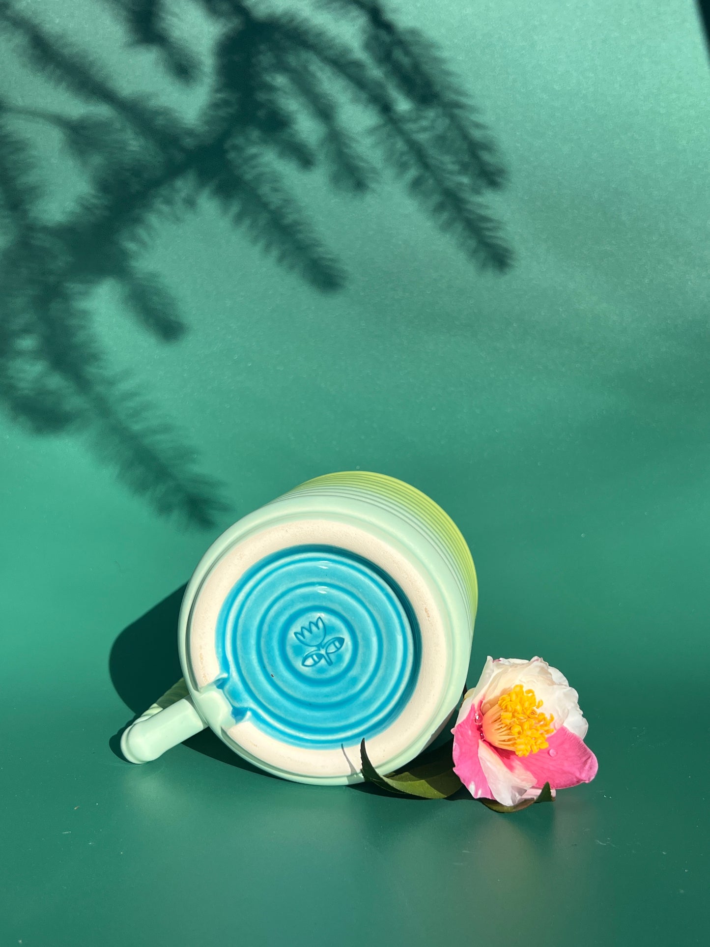 Gozarian Mug with Horizontal Texture in Green Aqua Fade