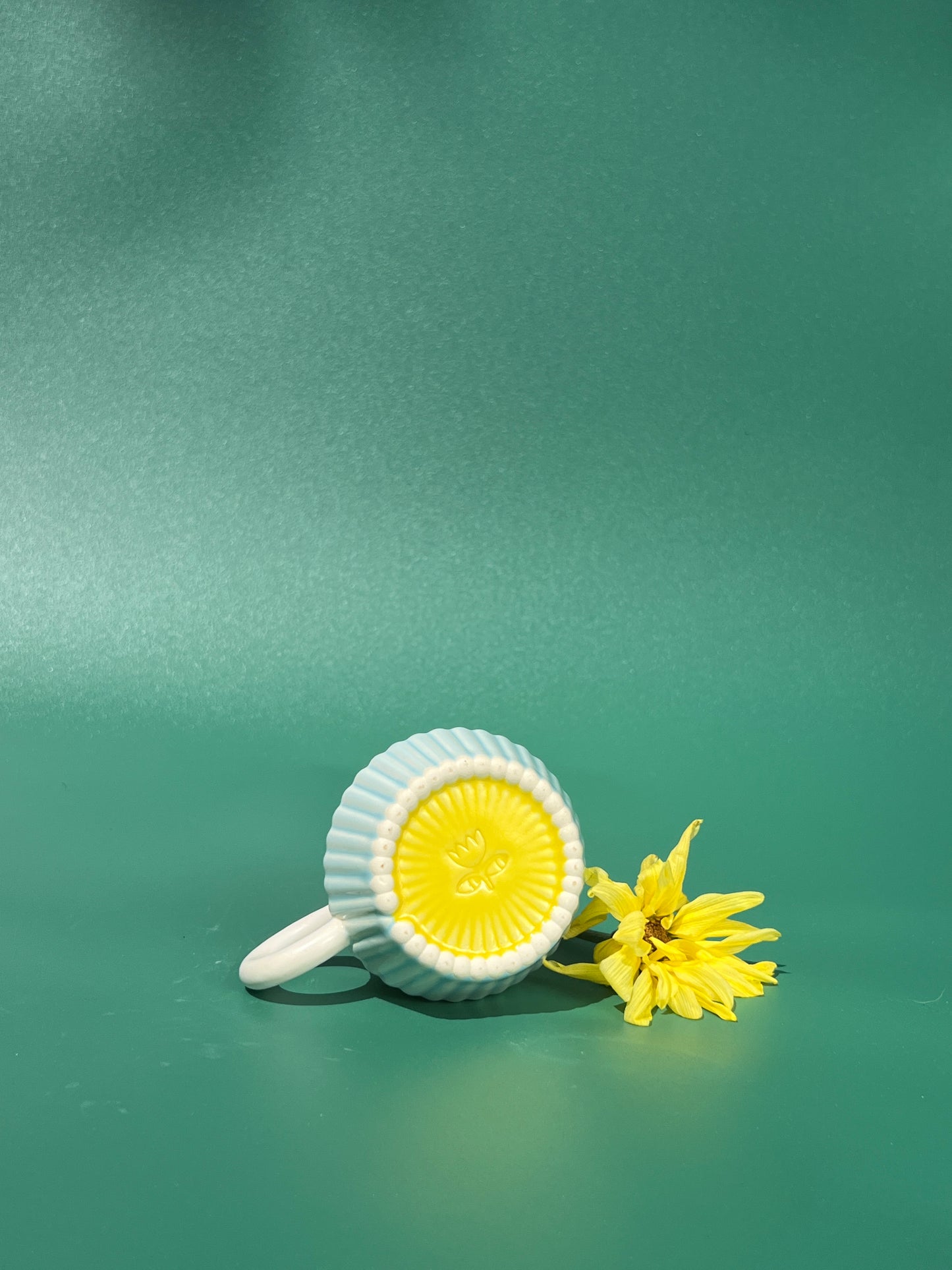 Vizzini Espresso Mug in Corn Flower