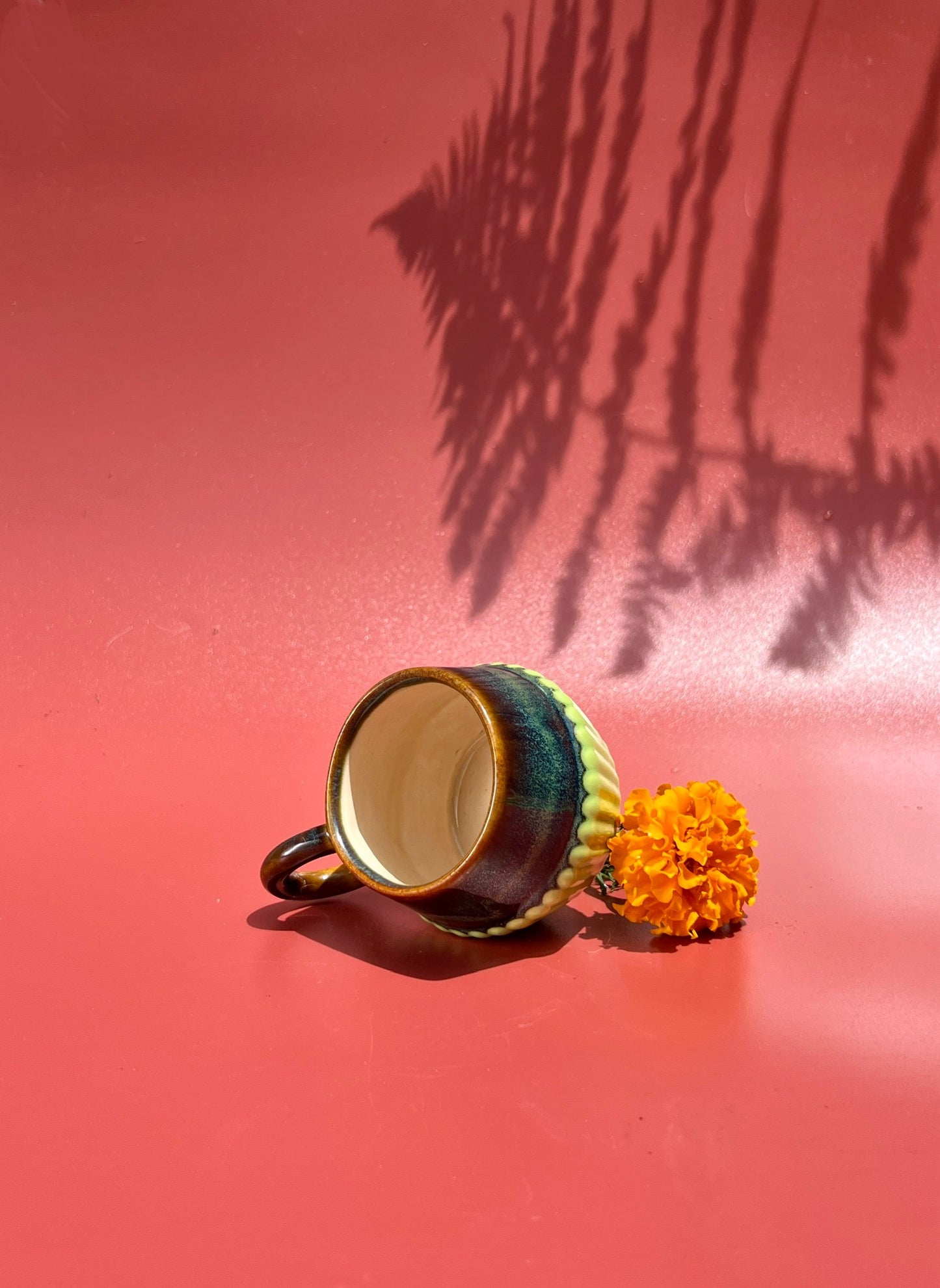 Vizzini Espresso Mug in Iron and Green