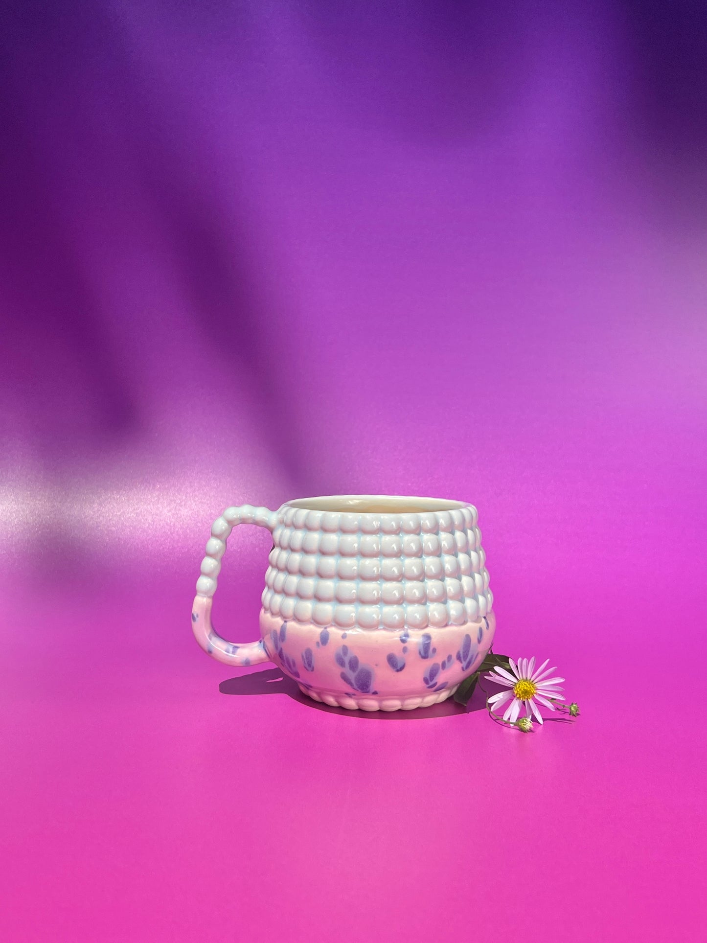 Ludo Mug with Big Dimple Top in Purple Splotch