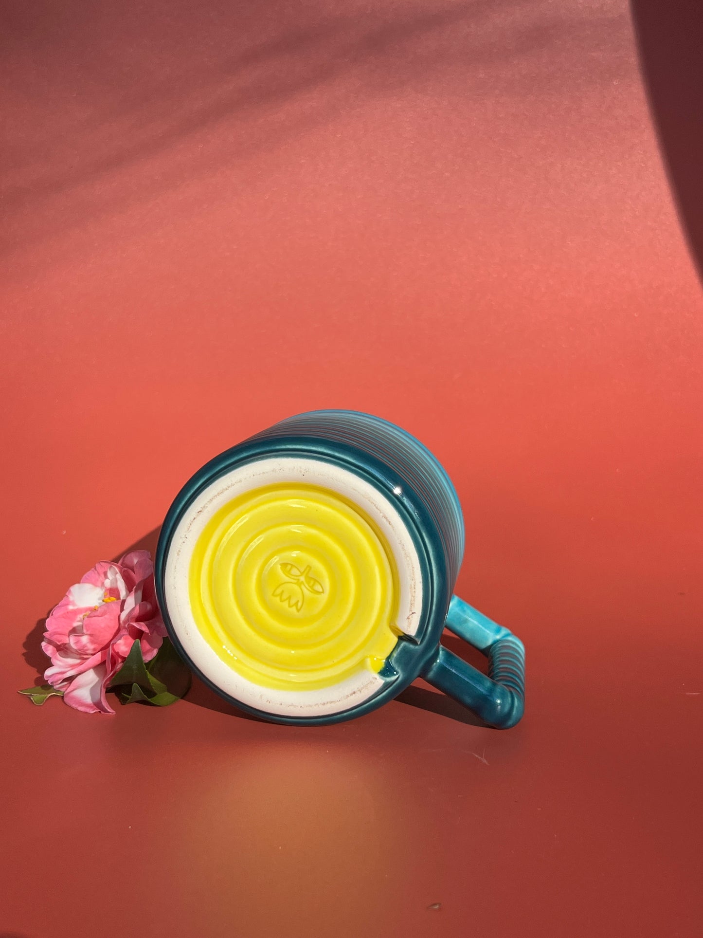 Gozarian Mug with Horizontal Texture in Deep Aqua Fade