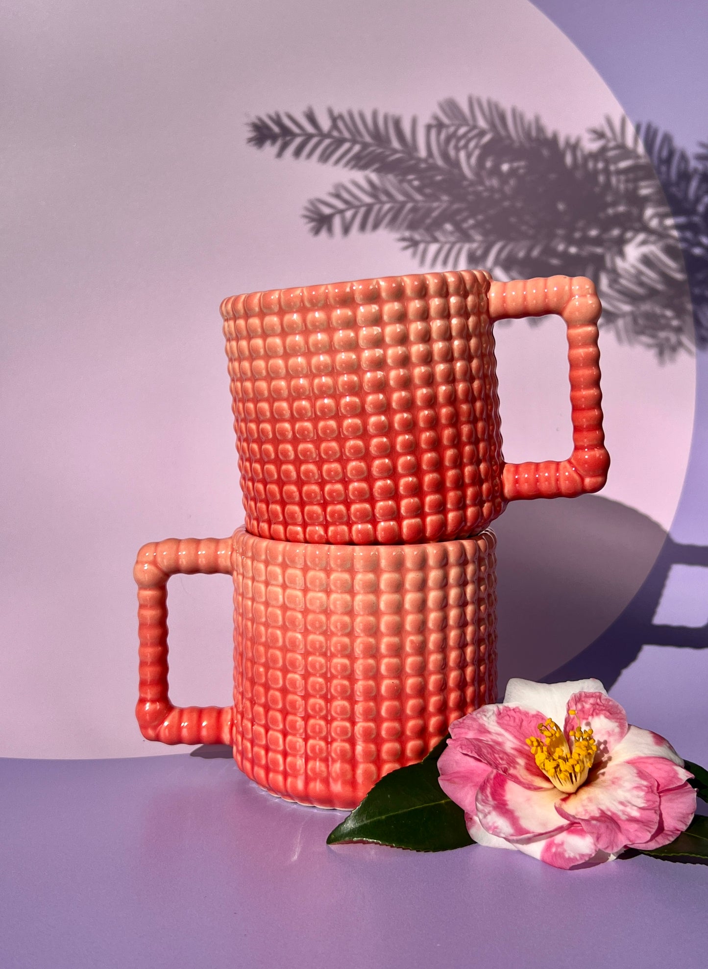 Gozarian Mug with Big Dimple Texture in Pink Coral Fade
