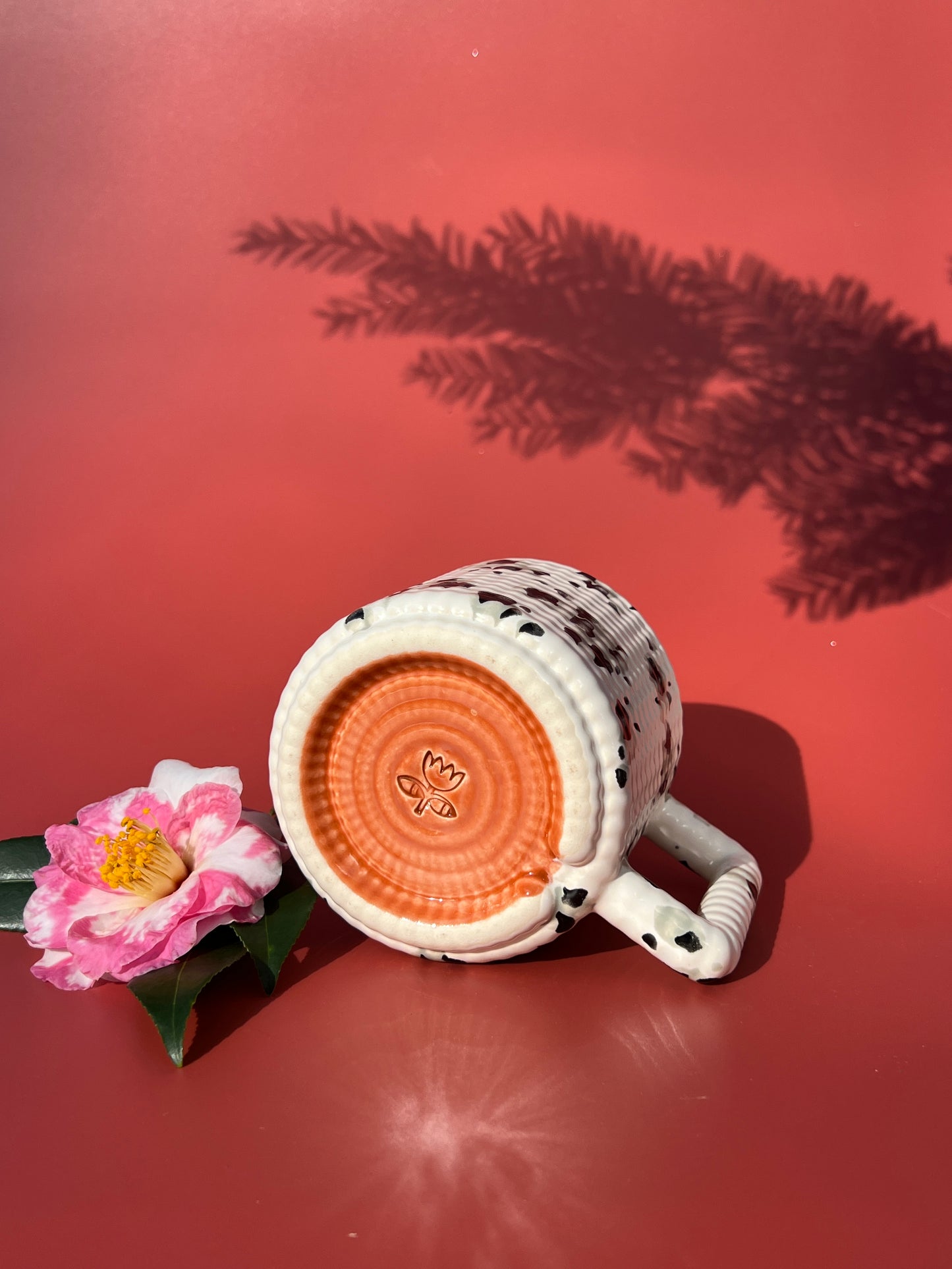 Gozarian Mug with Little Dimple Texture in White and Black Splotch