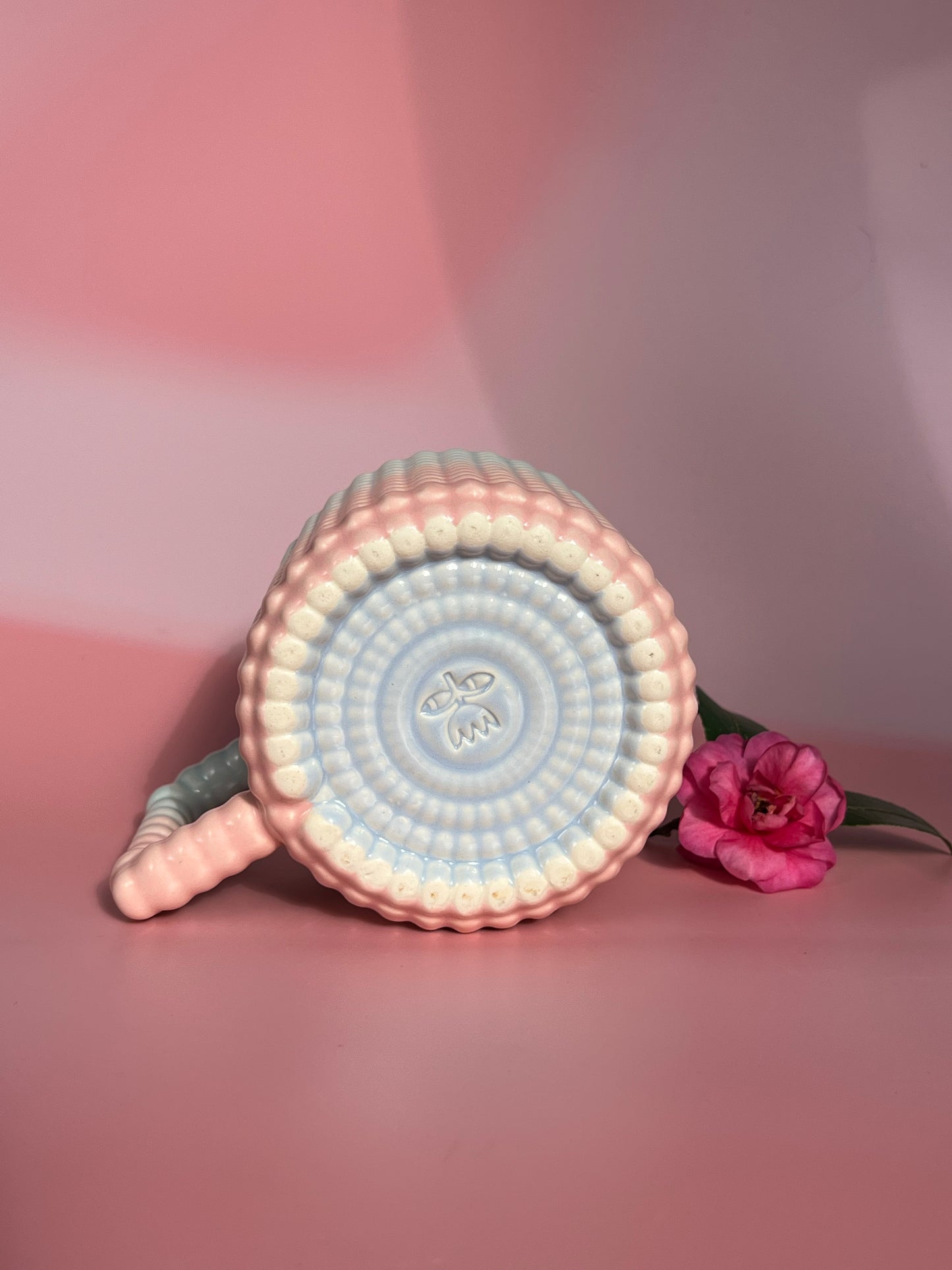14oz Gozarian Mug with Big Dimple Texture in Pastel Fade