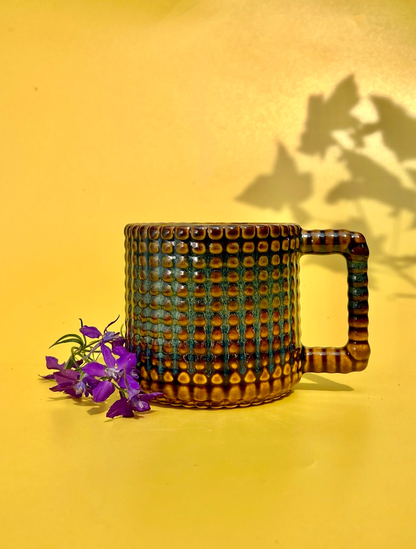 Gozarian Mug with Big Dimple Texture in Iron