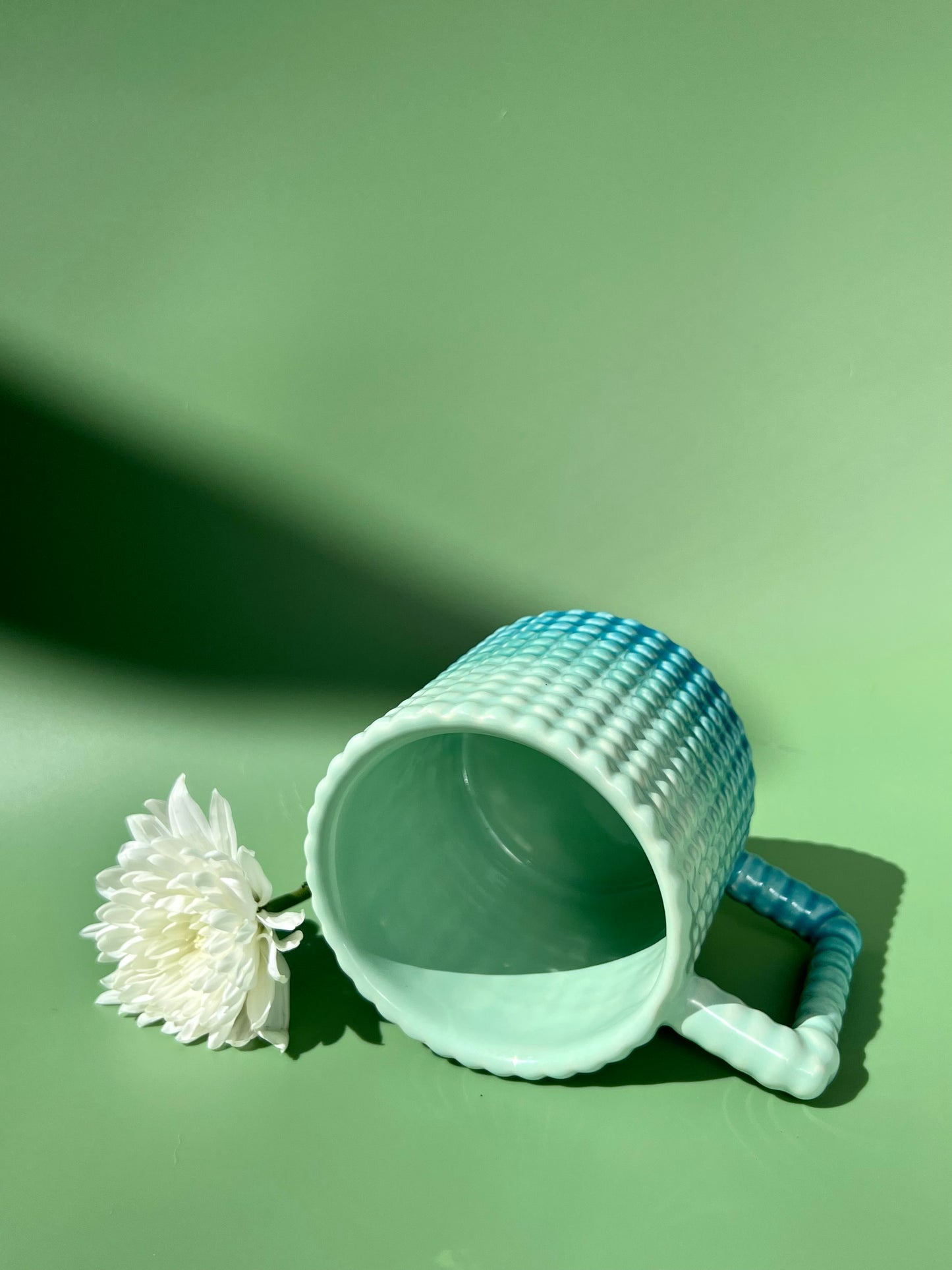 Gozarian Mug with Big Dimple Texture in Aqua Fade