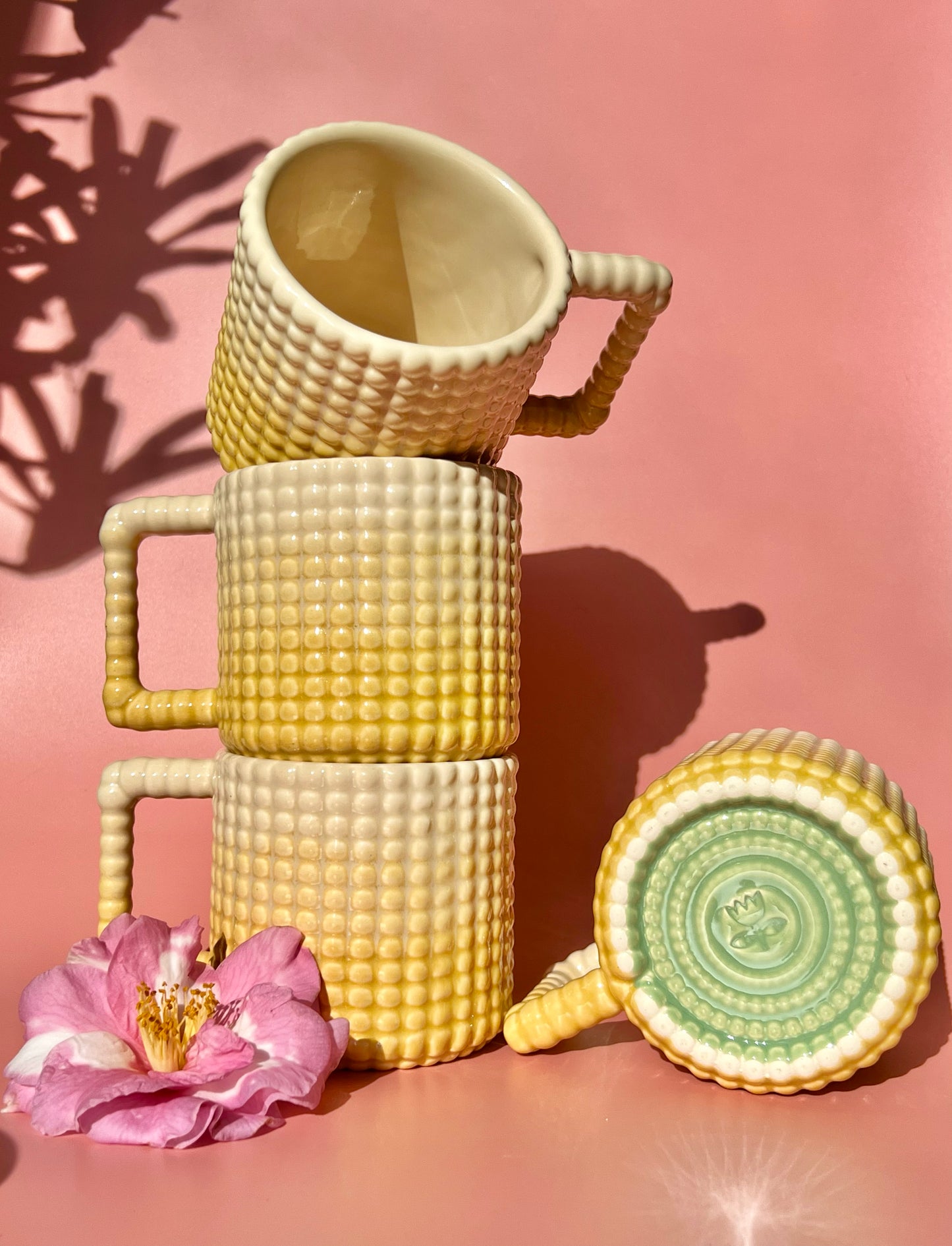 Gozarian Mug with Big Dimple Texture in Ochre Fade
