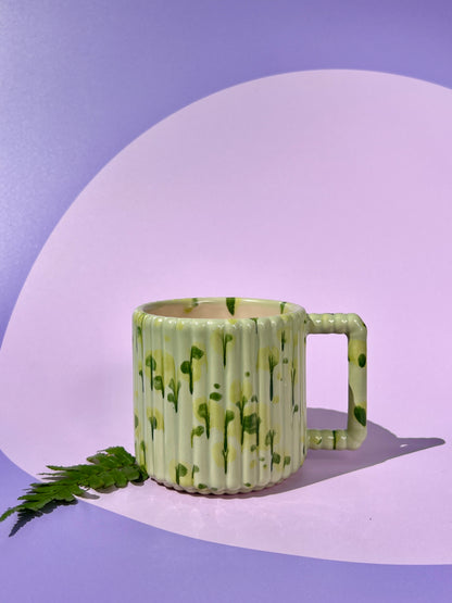 ♥PREORDER♥ Gozarian Mug with Vertical Texture in Green Splotch