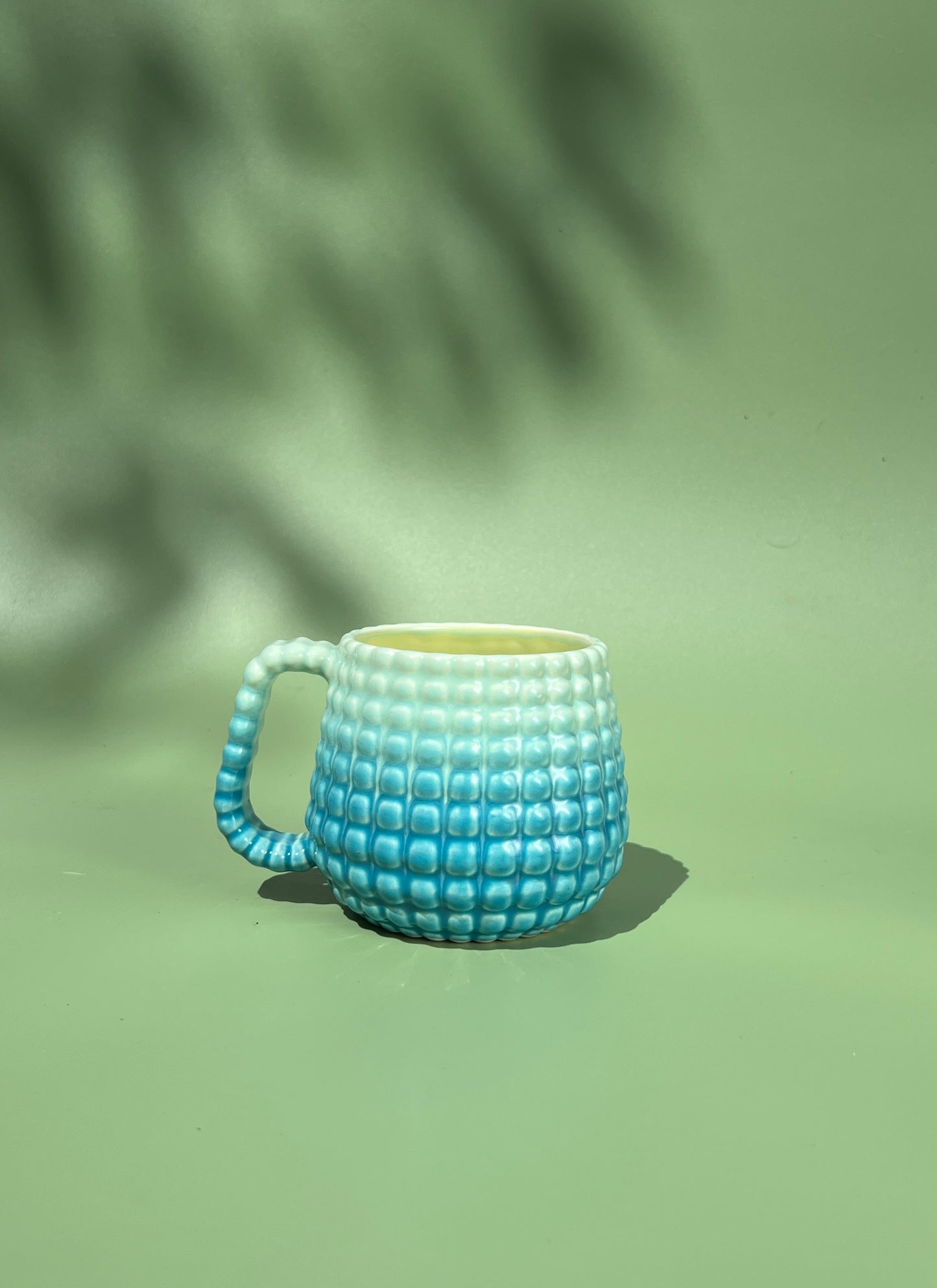 14oz Ludo Mug with All Over Big Dimple in Aqua Fade