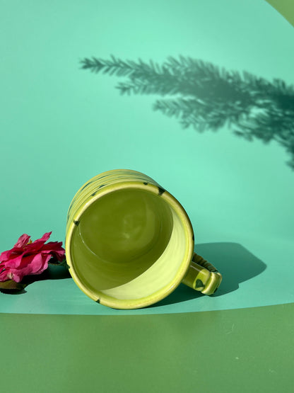 Rizzo Mug with Horizontal Texture in Pickle