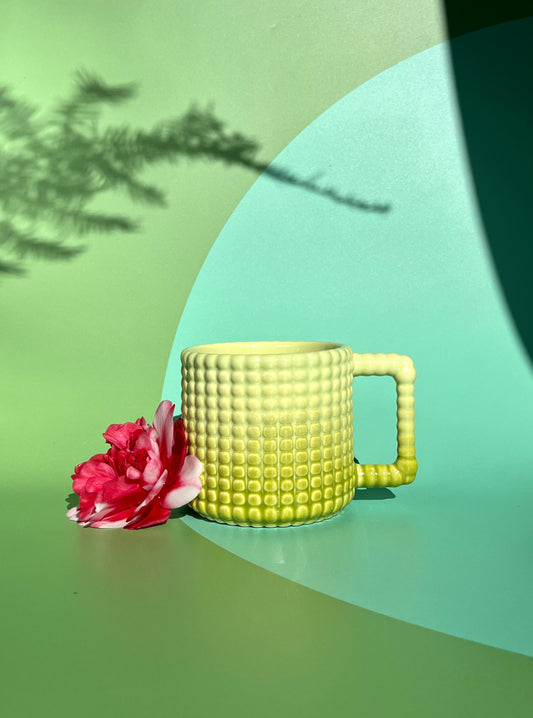 Gozarian Mug with Big Dimple Texture in Grass Fade